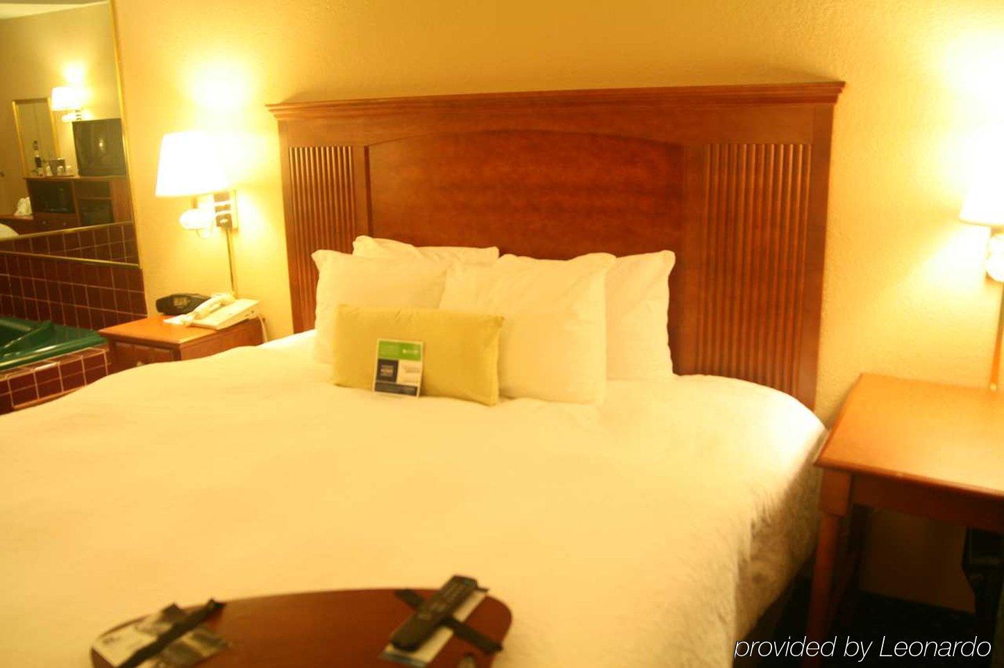 Econo Lodge Корділ Номер фото